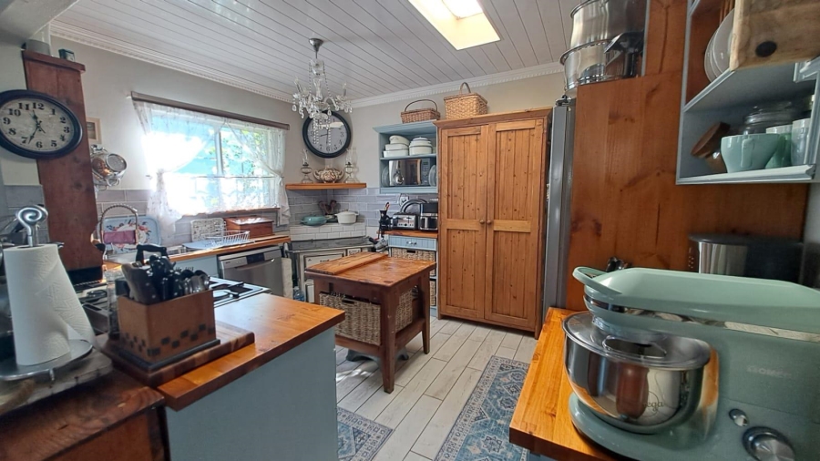 3 Bedroom Property for Sale in Gordons Bay Village Western Cape